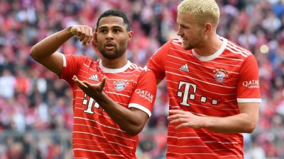 Penyerang Bayern Muenchen Gnabry cedera patah tulang lengan