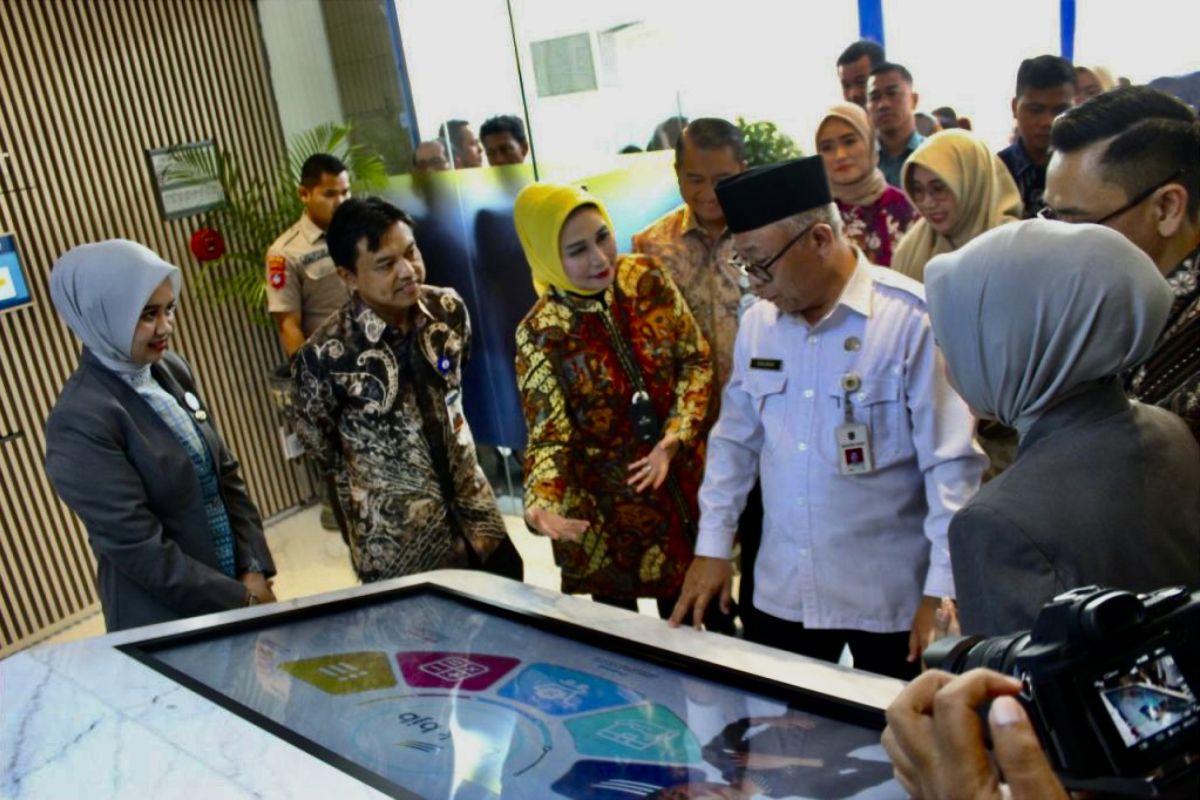 Bank Jawa Barat juga Banten hadir di tempat Kota Banjarmasin Kalsel