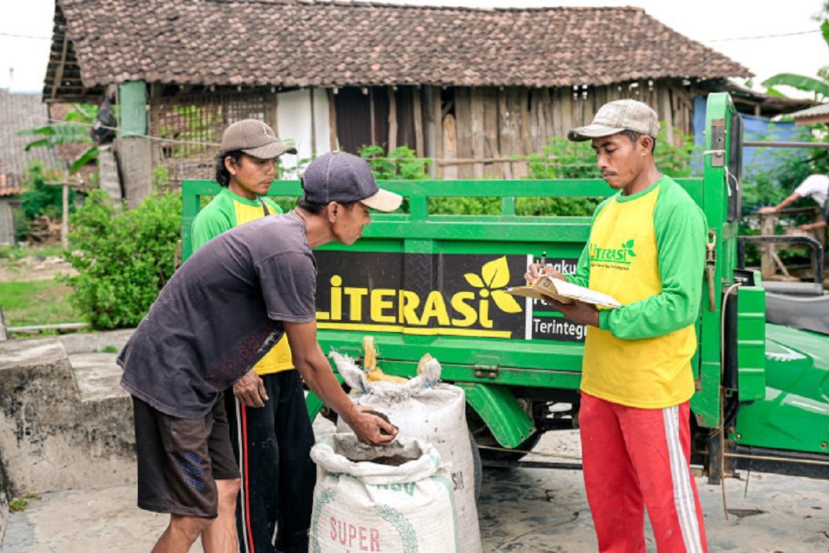 Petrokimia Gresik optimalkan program Literasi pertanian kemudian peternakan